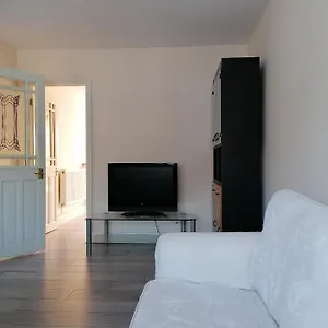 Apartment Chantilly, Ickenham