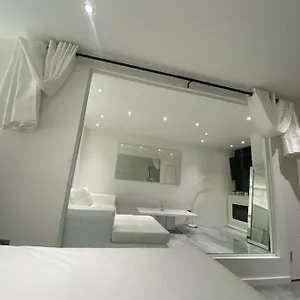 Apartment A Comfort & Peaceful, Eltham