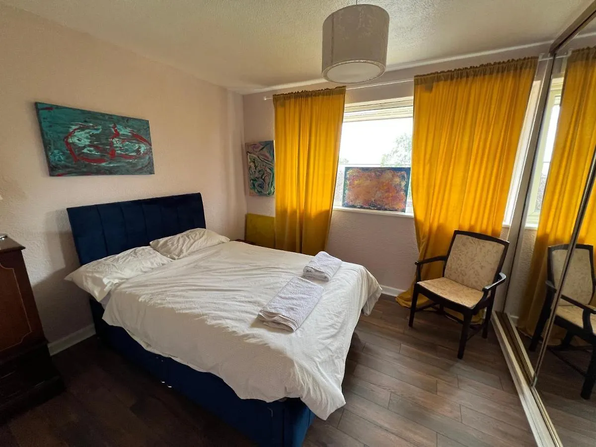 Maisonette Brecon Court Eltham United Kingdom
